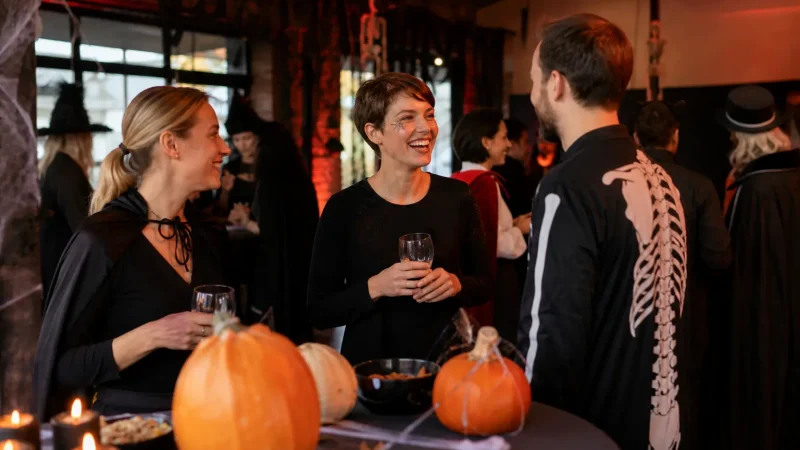 Halloween en entreprise : créer une expérience immersive mémorable pour vos collaborateurs